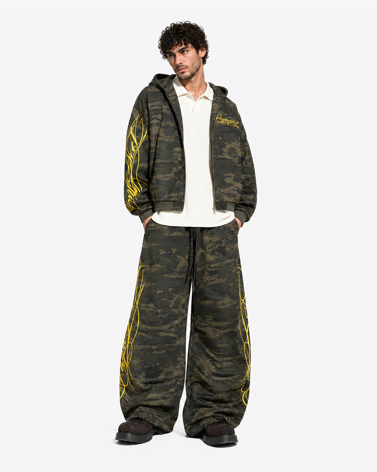 Script Hoodie – Camo